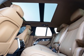 Land Rover Range Rover 2024