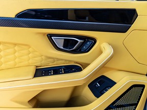 Lamborghini Urus 2021