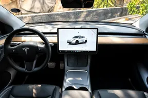 Tesla Model Y Performance 2023