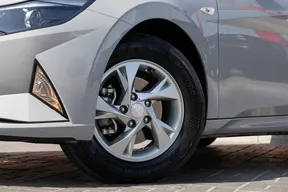 Hyundai Elantra / Avante 2023