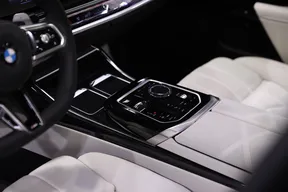 BMW 7 Series 740 2026