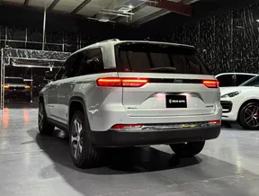 Jeep Grand Cherokee 2023