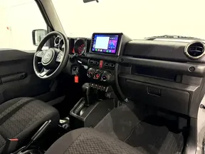 Suzuki Jimny 2025