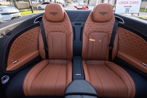 Bentley Continental GTC 2022