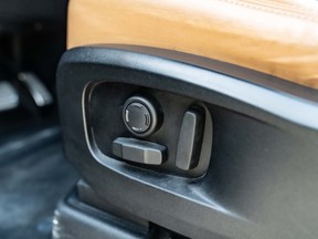 Land Rover Defender 110 2024