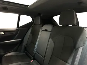 Volvo XC40 T4 2022