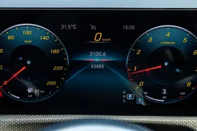 Mercedes-Benz A-Class 200 2021