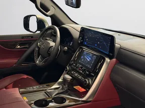 Lexus LX 600 2025