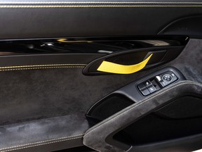 Porsche Cayman 718 GT4 2020