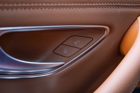 Mercedes-Benz E-Class 300 2022