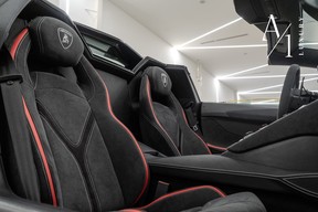 Lamborghini Aventador 2014