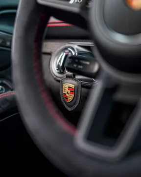 Porsche Cayman 718 GT4 2020