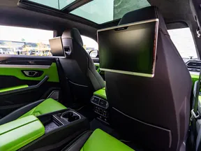 Lamborghini Urus 2021