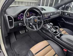 Porsche Cayenne GTS 2023
