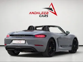 Porsche Boxster 718 2024