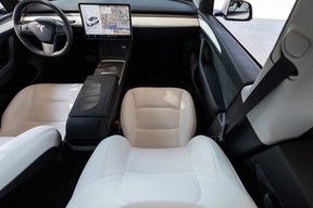 Tesla Model Y Long Range 2023