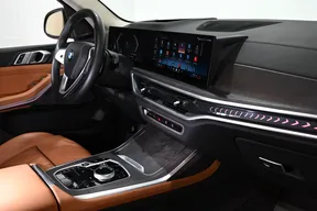 BMW X7 40 2025