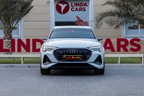 Audi e-tron S Sportback 2023