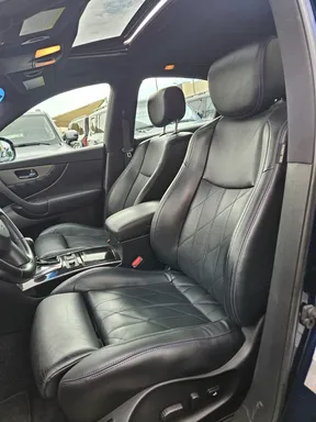 Infiniti QX70 2016