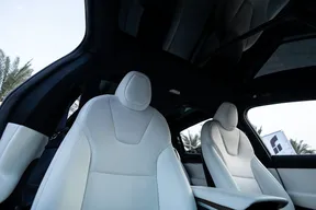 Tesla Model X 2024