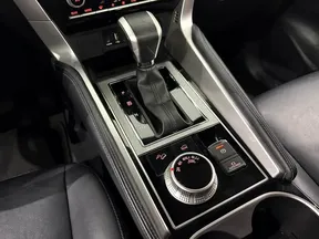 Mitsubishi Pajero Sport / Montero Sport / Shogun Sport 2023