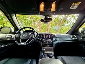 Jeep Grand Cherokee 2021