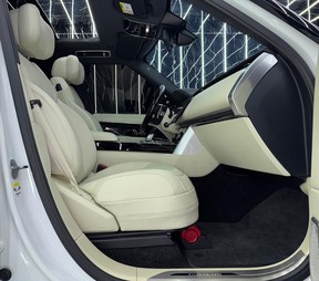 Land Rover Range Rover 2023