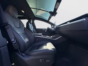 Tesla Model X 2023