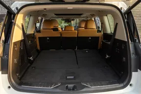 Infiniti QX80 2025