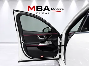 Mercedes-Benz E-Class 300 2025