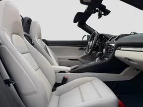 Porsche Boxster 718 2024