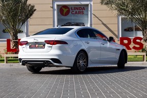 Jaguar XE 2020