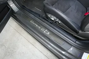 Porsche 911 Carrera GTS 2017