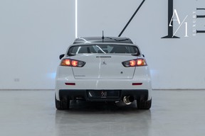 Mitsubishi Lancer Evolution 2015