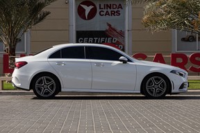 Mercedes-Benz A-Class 200 2021