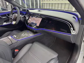Mercedes-Benz E-Class 53 AMG 2025