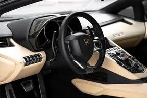 Lamborghini Aventador 2015