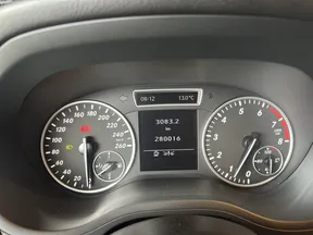 Mercedes-Benz B-Class 180 2012