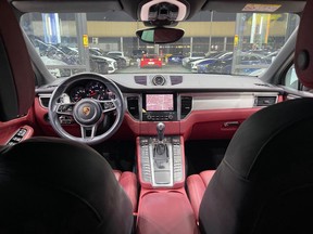 Porsche Macan GTS 2017