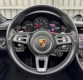 Porsche 911 Targa 4 GTS 2019