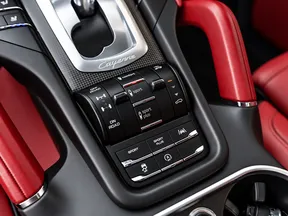 Porsche Cayenne Turbo 2015