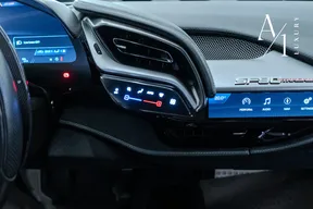 Ferrari SF90 Stradale 2021