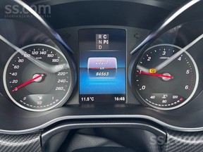 Mercedes-Benz V-Class 300 2022