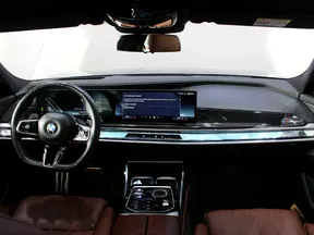 BMW 7 Series 735 2023