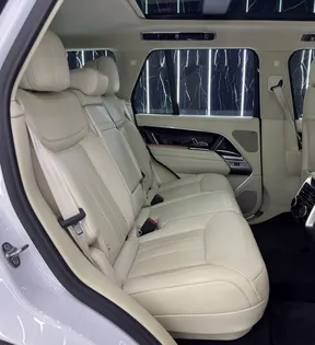 Land Rover Range Rover 2023