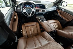 BMW X7 40i 2020