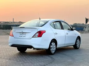 Nissan Sunny 2023