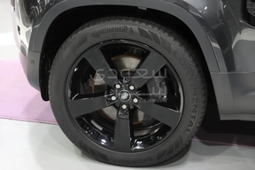 Land Rover Defender 90 2024