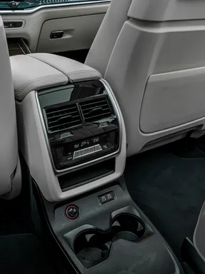 BMW X7 40 2025