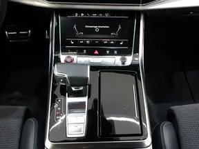 Audi SQ8 2021